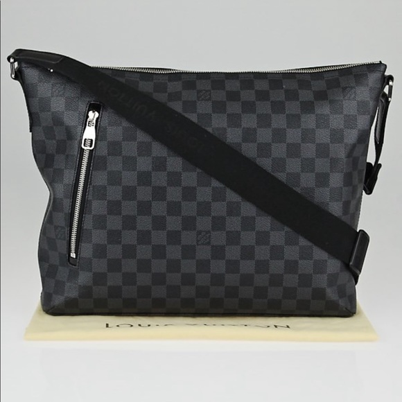 Louis Vuitton Other - LOUIS VUITTON Unisex Graphite Damier Messenger Bag